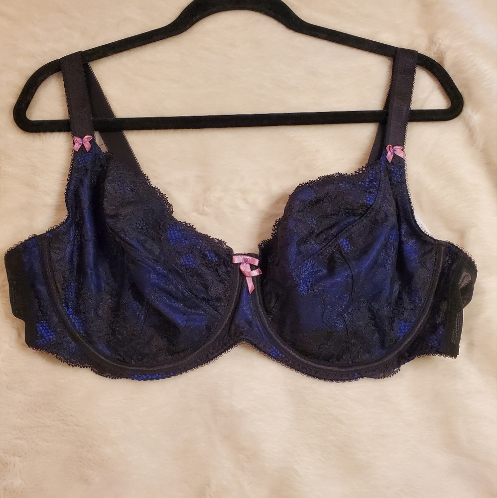 NWT Electric Blue And Black Lace Bra